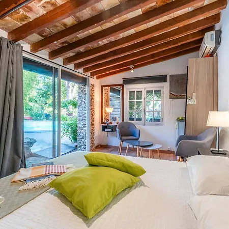 Bed & Breakfast 4 Bears 3*