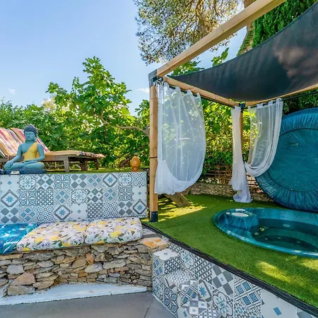Bed & Breakfast 4 Bears 3*
