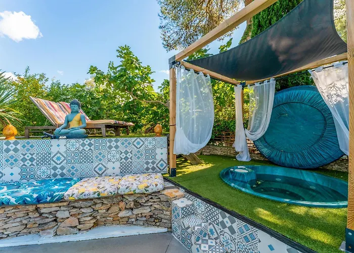 Couette-café 4 Bears Nîmes