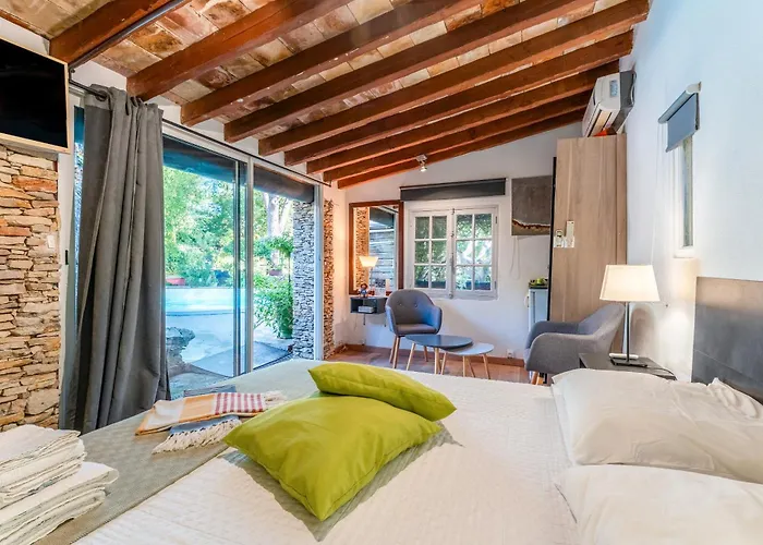 Bed & Breakfast 4 Bears 3*