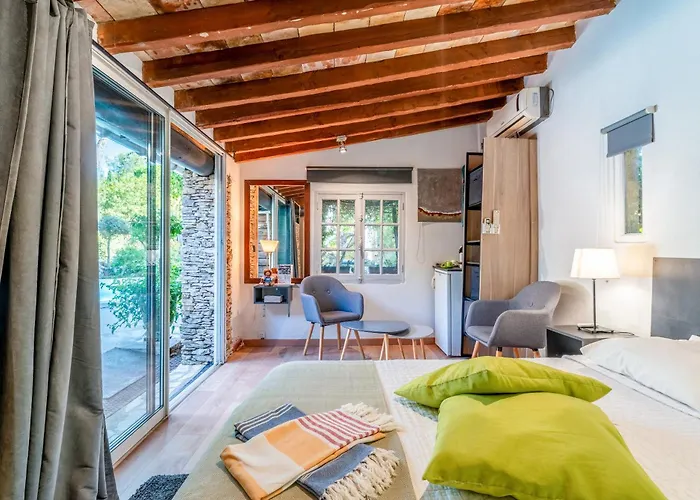 4 Bears Bed & Breakfast